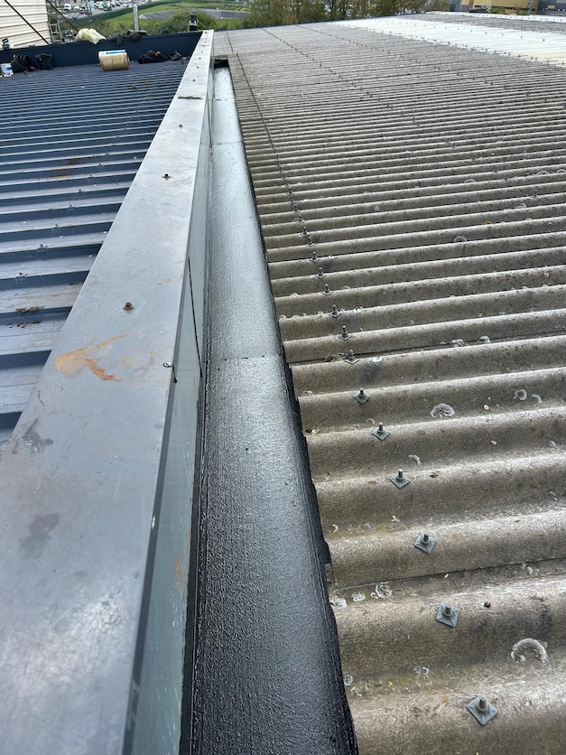 Rénovation d'un chéneau de couverture